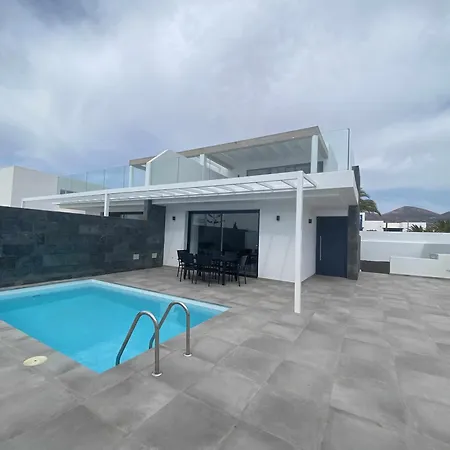 别墅 Vuelo, Con Piscina Y Barbacoa Disfrutar