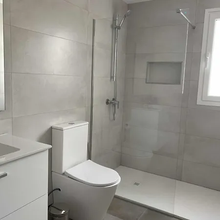 Vuelo, Con Piscina Y Barbacoa Disfrutar Villa *