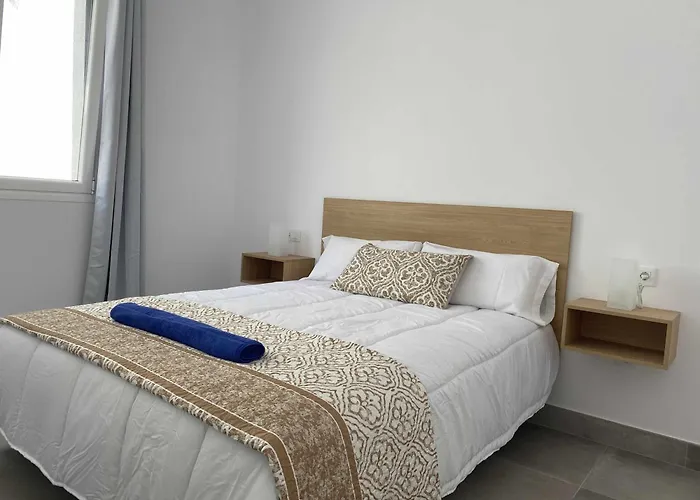 Vuelo, Con Piscina Y Barbacoa Disfrutar *