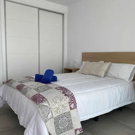 Vuelo, Con Piscina Y Barbacoa Disfrutar * Puerto Calero