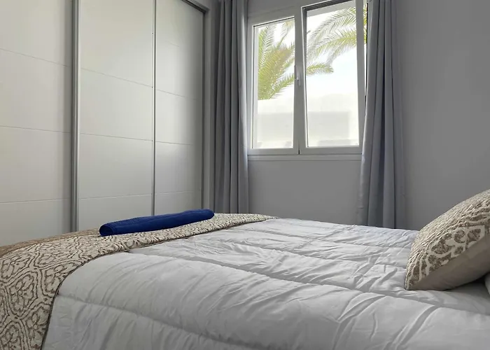 Vuelo, Con Piscina Y Barbacoa Disfrutar פוארטו קאלרו